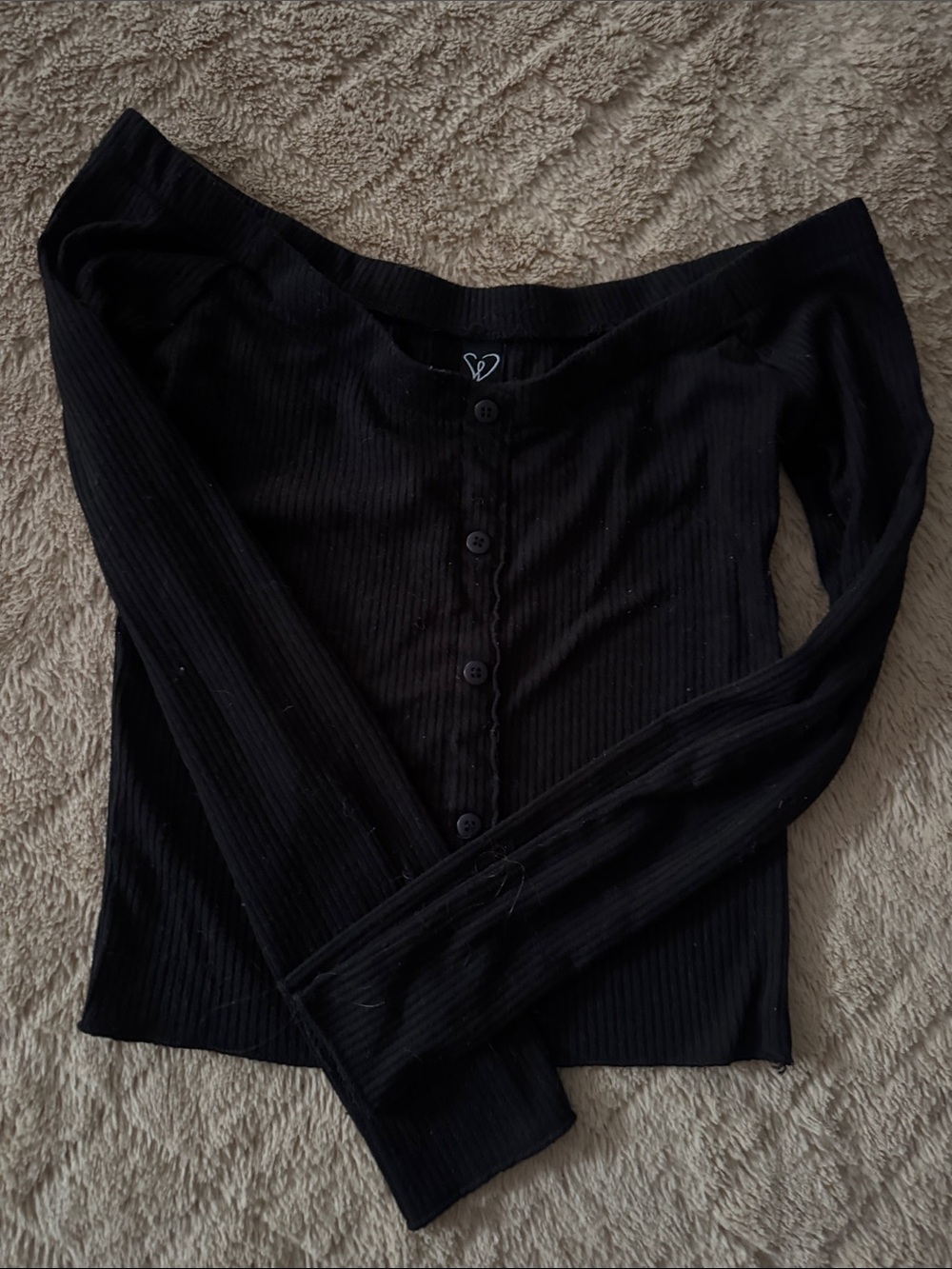 Windsor Black Off-Shoulder Ribbed Button-Front Top - Picture 4 of 4